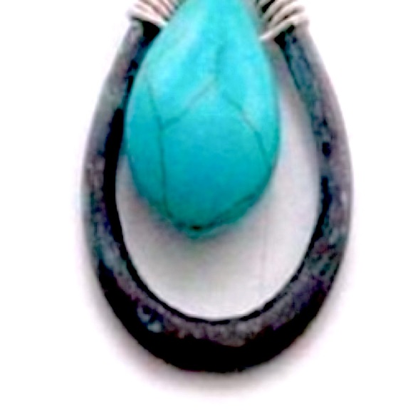 Rain Drop Boho Turquoise Stone Necklace - Picture 12 of 12